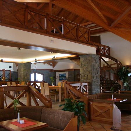Club Apartments Челадна Екстер'єр фото